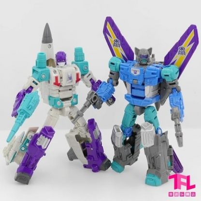 Hasbro Power of Prime (POTP) Deluxe Class Dreadwind and Blackwing
